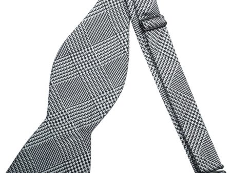 Black and White Glen Plaid Bow Tie Supply