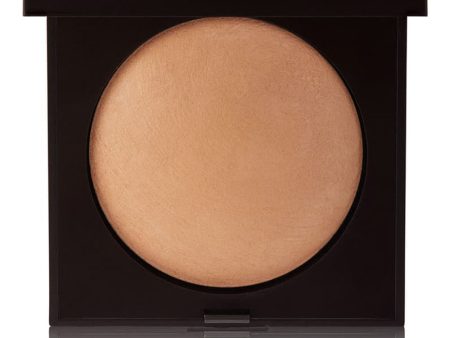 Matte Radiance Baked Powder in Bronze 03 on Sale